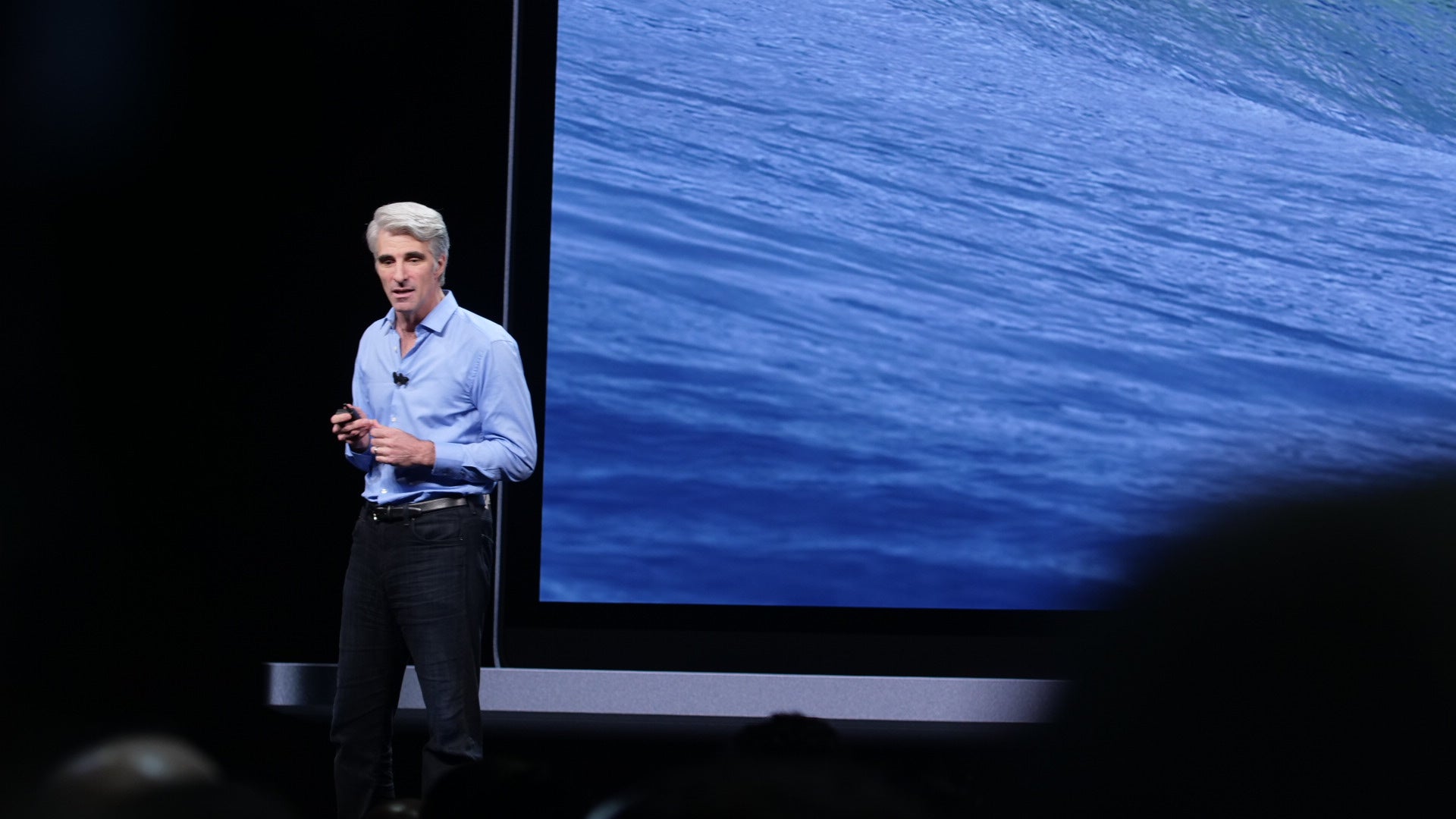 Craig Federighi afirma que macOS no irá a ninguna parte.
