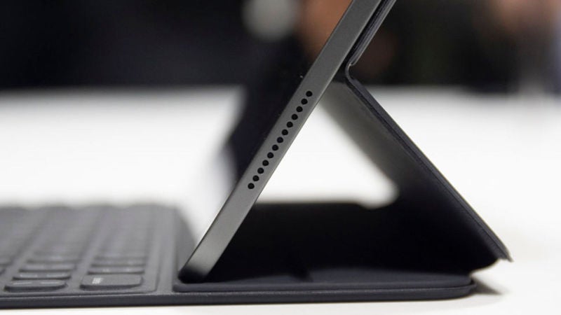 El teclado ayuda, pero no es suficiente. Foto: Alex Cranz (Gizmodo