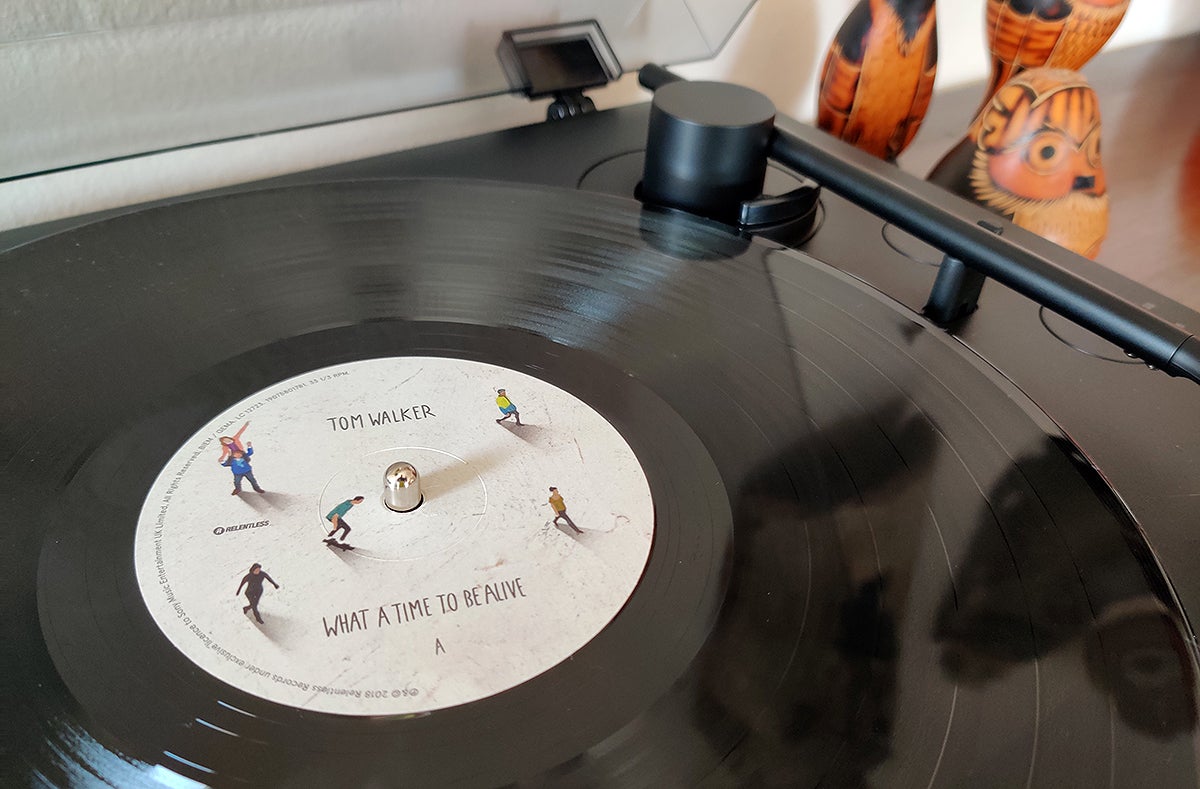 Photo: Carlos Zahumenszky