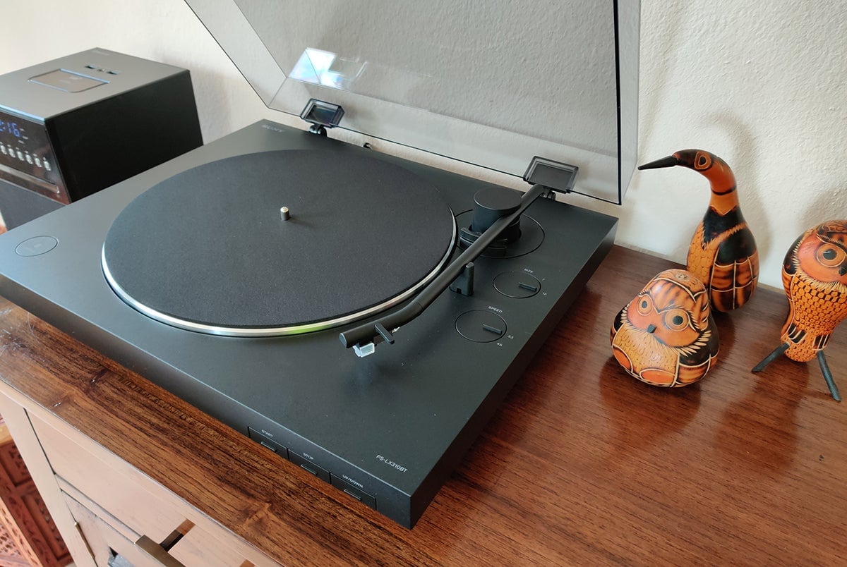 Photo: Carlos Zahumenszky