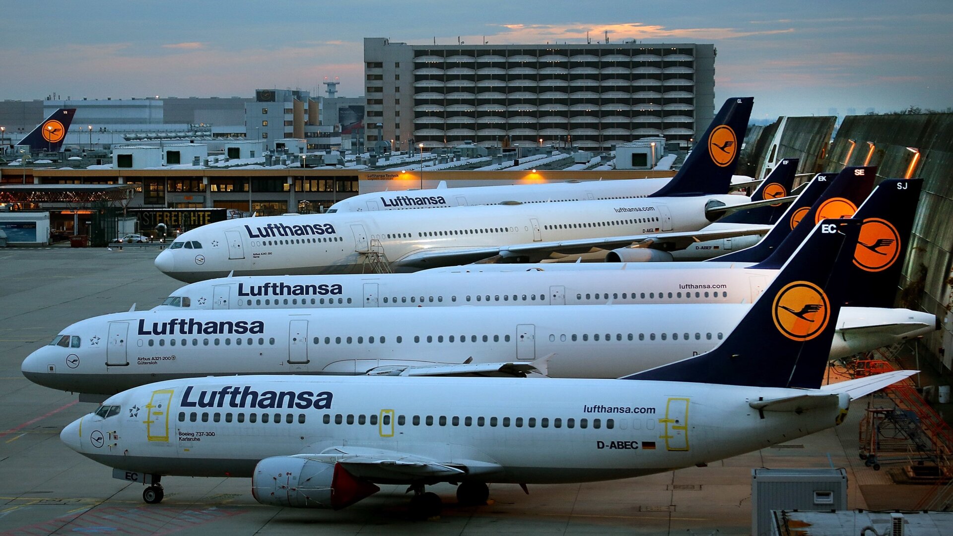 Quizá no te merezca la pena utilizar el truco de los vuelos con ciudad oculta