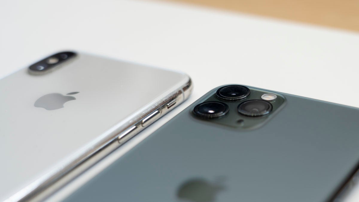 No creo que el bulto sea tan malo como muchos creen. (A la izquierda el iPhone X, a la derecha el iPhone 11 Pro)