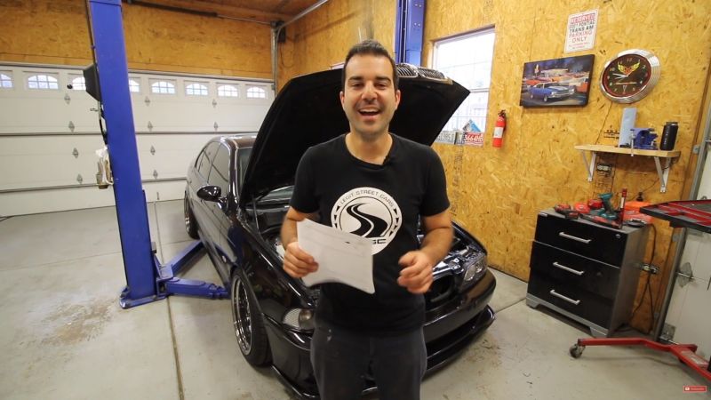 Screenshot: LegitStreetCars