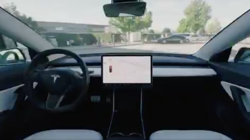 Screenshot: Tesla