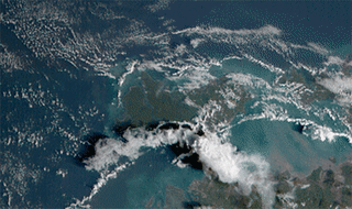 Este es Hector el pasado sábado. Gif: Dakota Smith (@weatherdak)