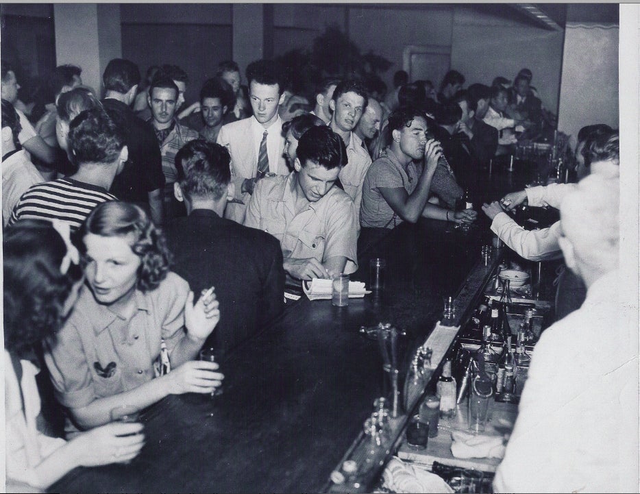 Image: Una de las zona de bar
