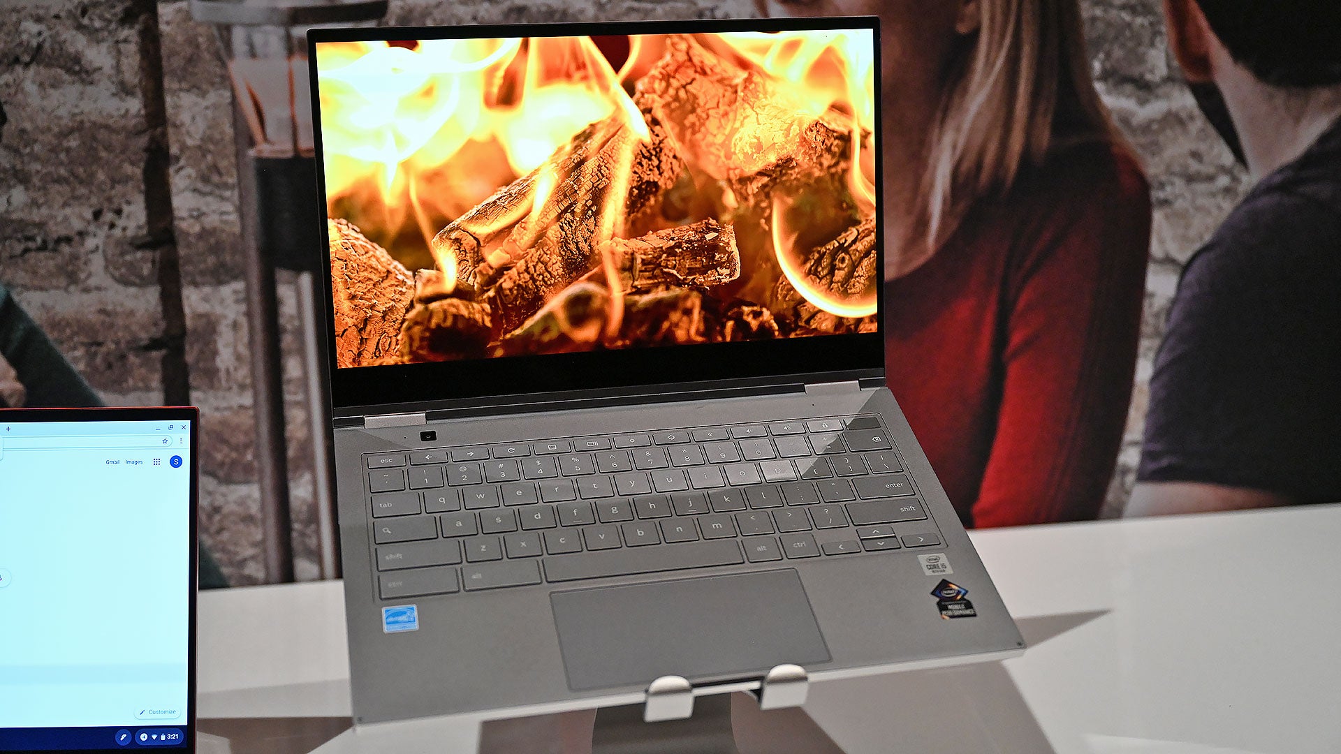 En serio, la pantalla del Galaxy Chromebook luce increíble.