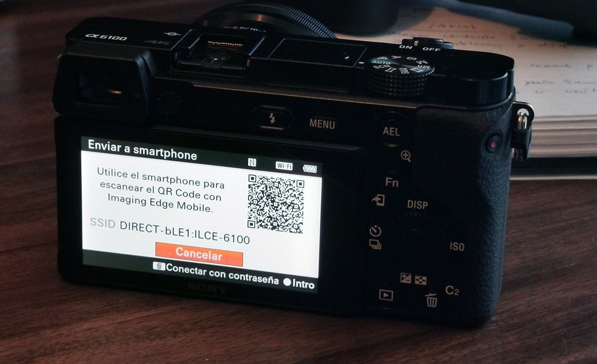 La conexión por código QR solo ha de hacerse una vez. Si tu móvil tiene NFC es incluso más fácil.