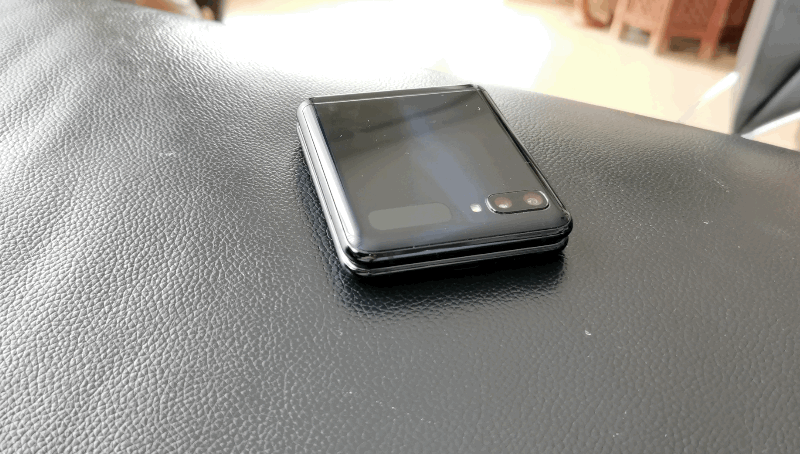 Esto y solo esto es lo que diferencia al Galaxy Z Flip de otros teléfonos.