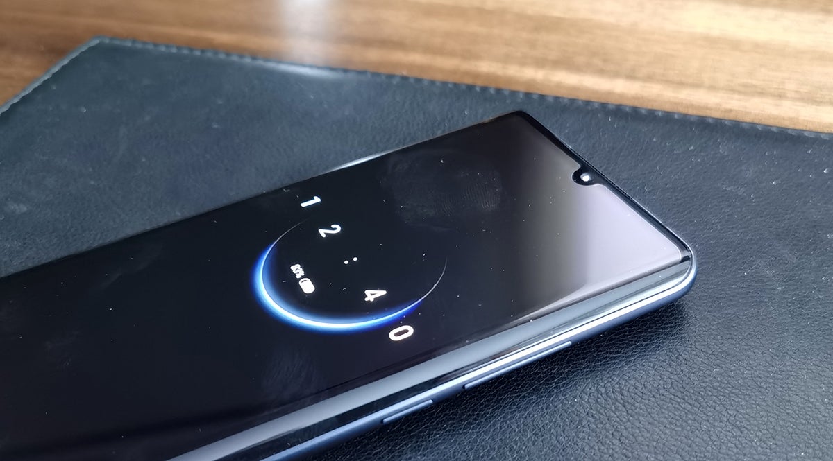 Un ejemplo de la pantalla de bloqueo siempre activa.