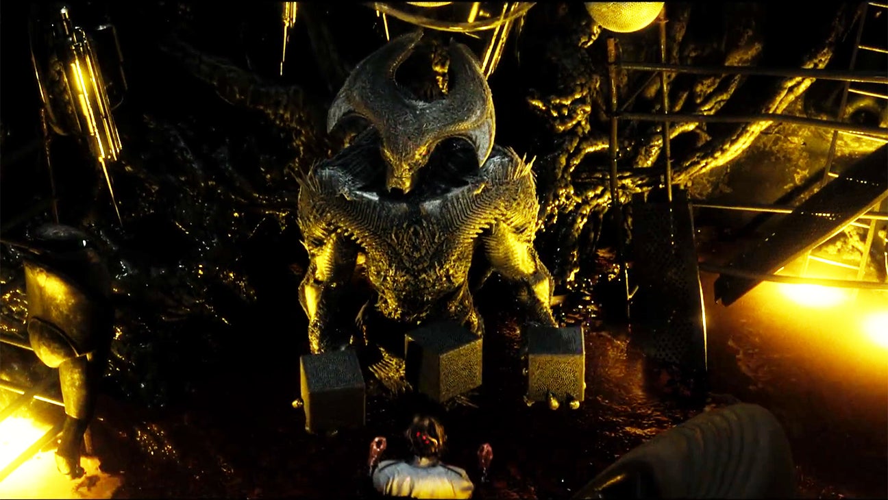 La breve aparición de Steppenwolf en Batman v Superman: Dawn of Justice.