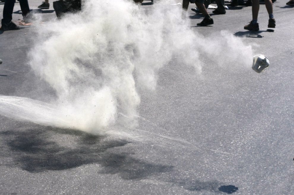 Gas pimienta en Atenas