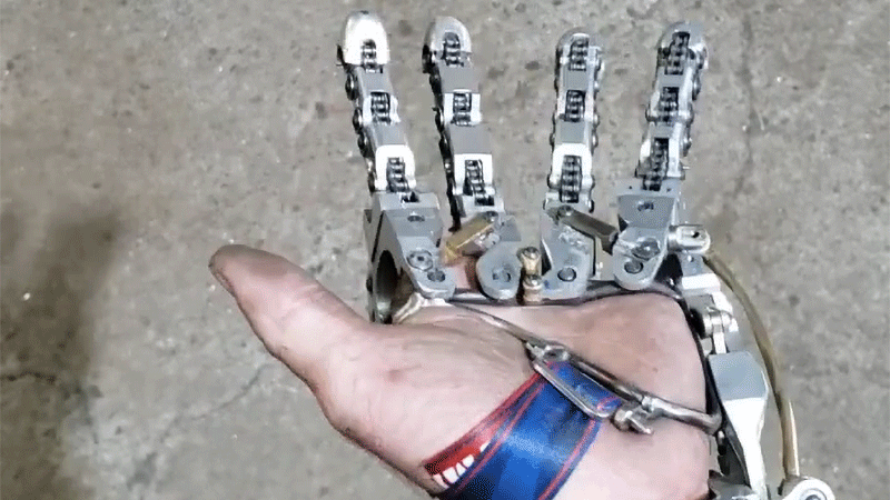 Gif: Ian Davis / YouTube