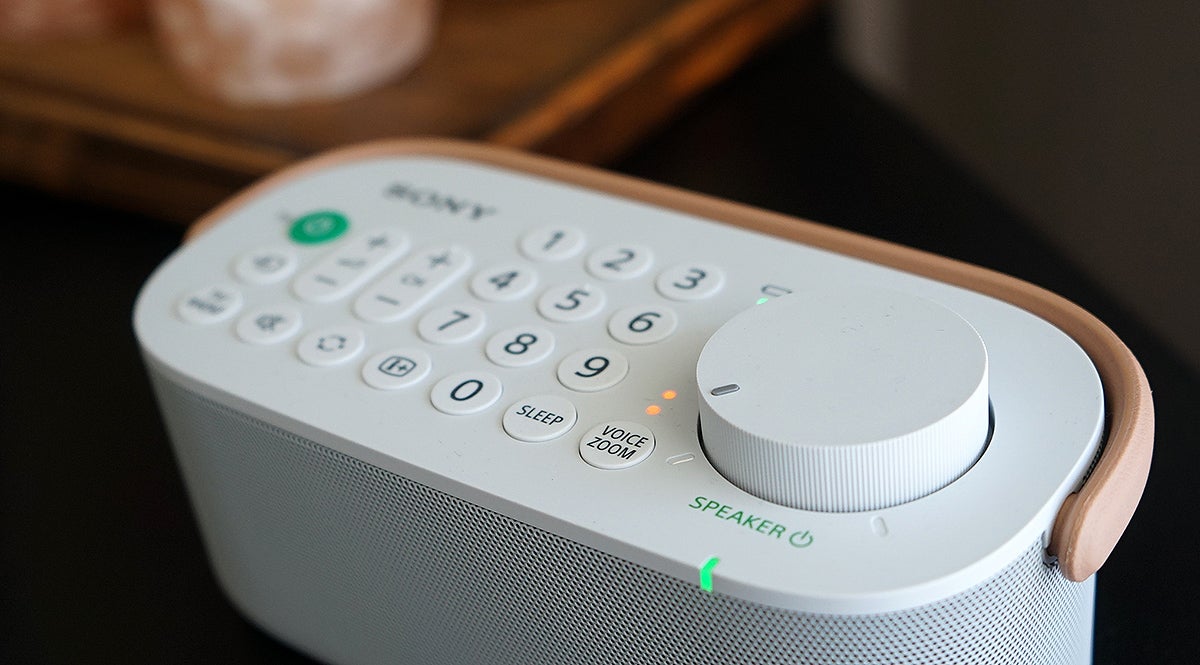 Voice Zoom, o la solución definitiva al problema de los diálogos bajos y los efectos altos.