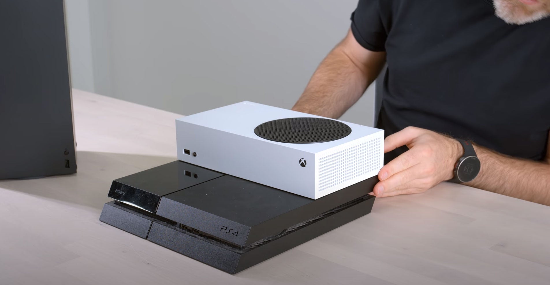 Screenshot: Unbox Therapy