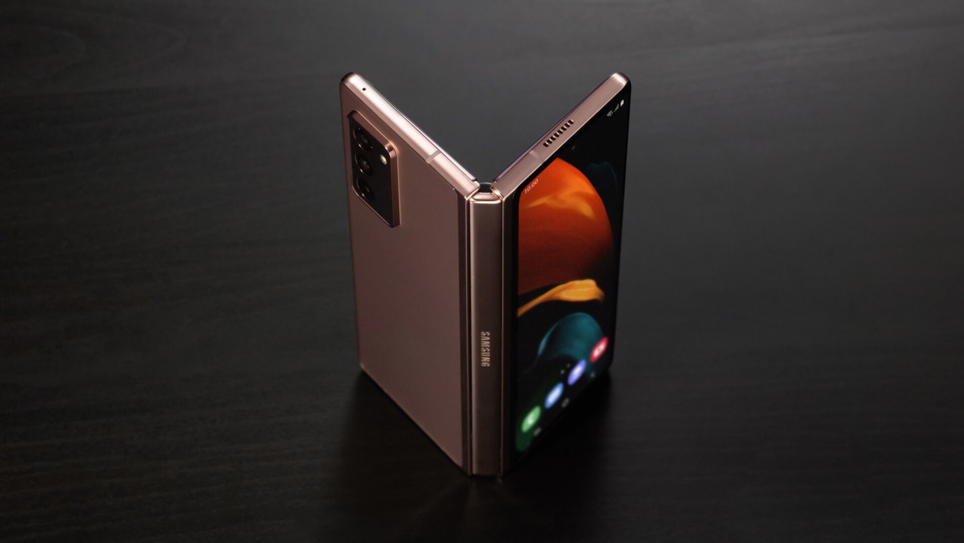 El nuevo Galaxy Fold 2 mejora en todo a su predecesor.