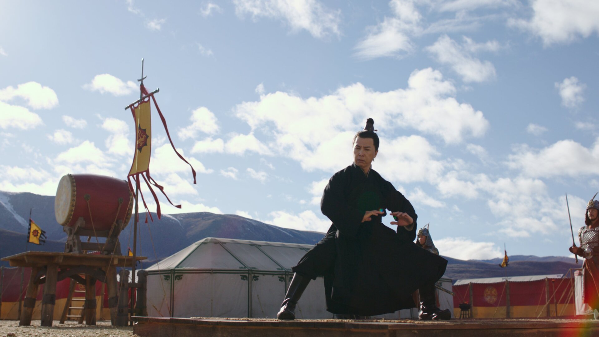 Donnie Yen como el comandante Tung