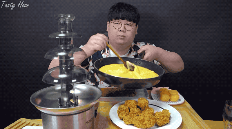 Gif: Tasty Hoon / YouTube