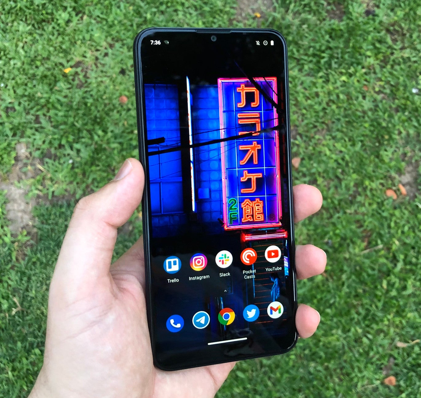 El Moto G9 Play tiene un notch en forma de “gota” para su cámara frontal.