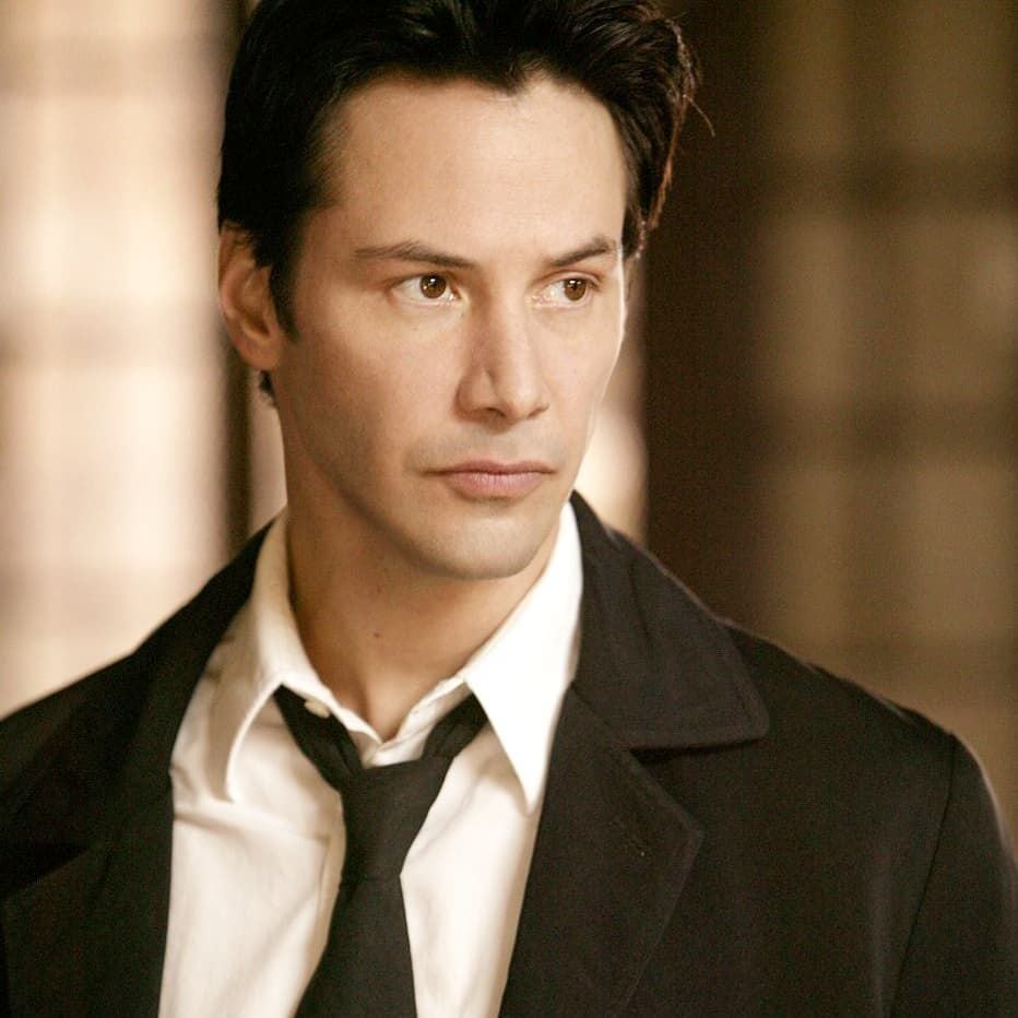 Keanu Reeves como Constantine.