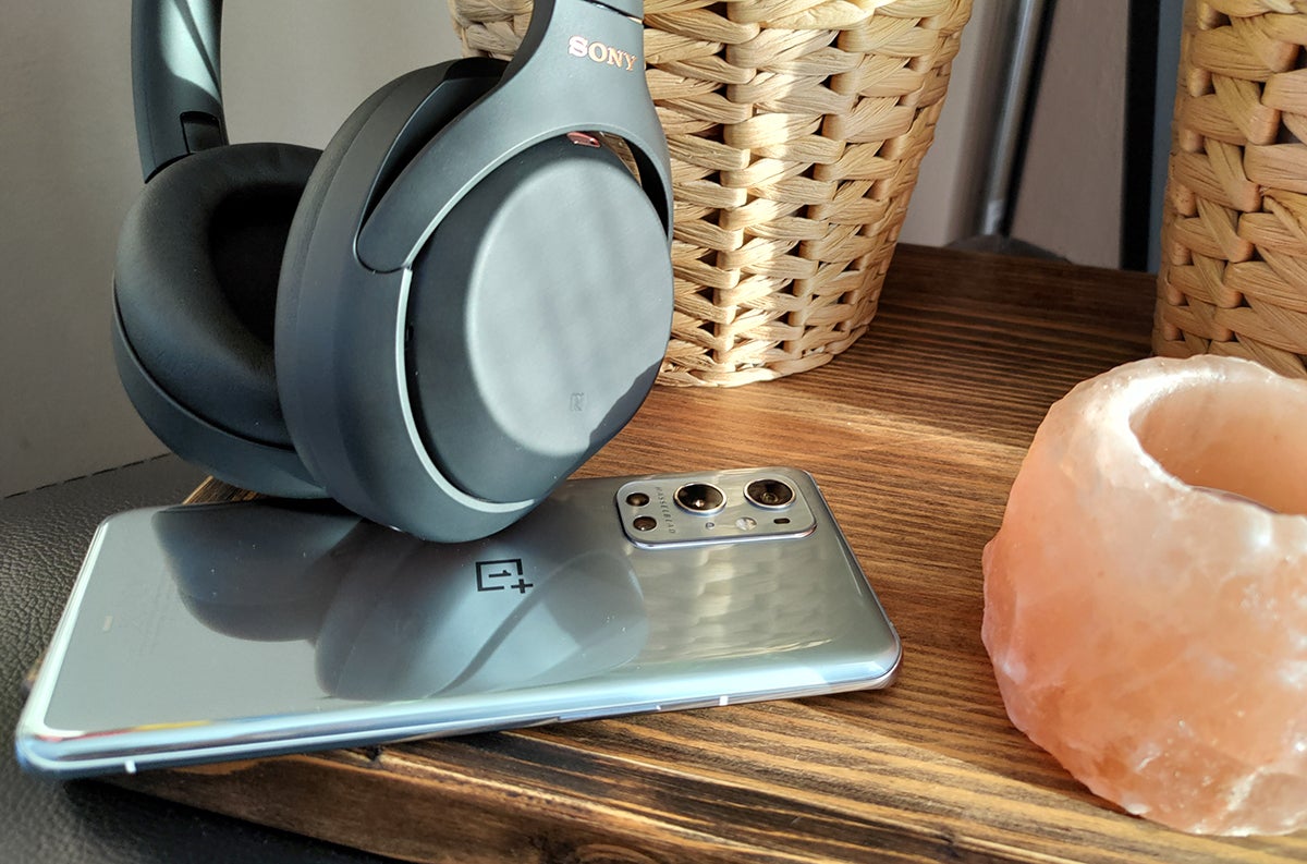 Merece la pena emparejar este móvil con unos buenos auriculares.