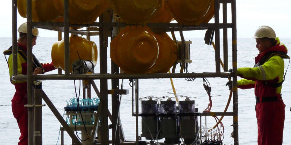 Despliegue del módulo de aterrizaje inferior.