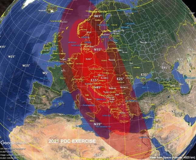 El escenario de impacto de asteroide hipotético de 2021 PDC, día 2, que muestra el posible rango de impacto 