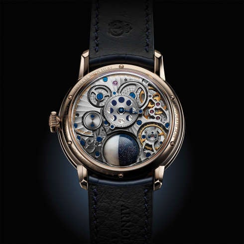 Photo: Arnold & Son.