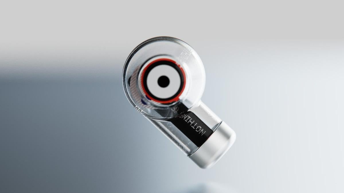 Los auriculares contarán con un diseño transparente.