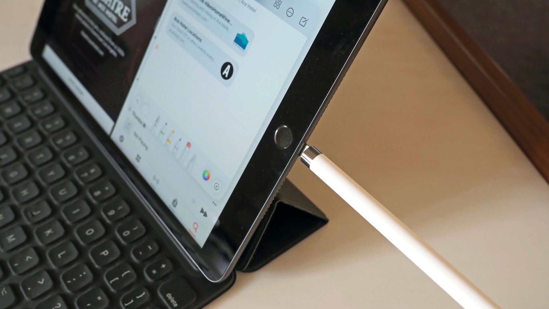 Un botón de inicio físico con Touch ID es el conjunto de seguridad de las funciones de Apple.