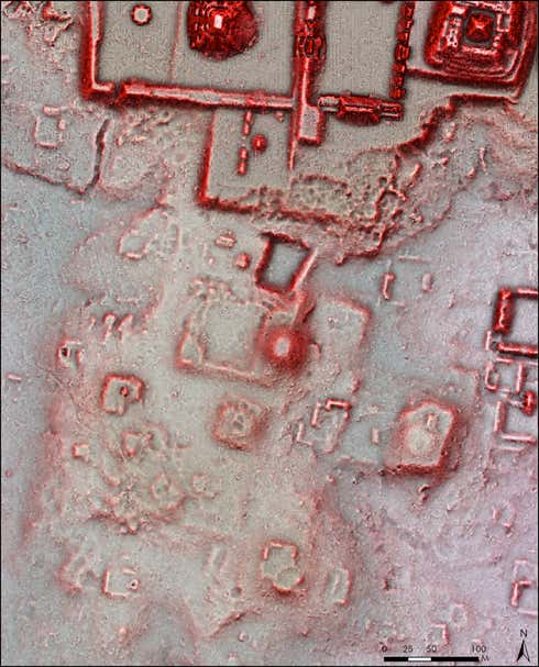 Imagen lidar filtrada que muestra las estructuras en Tikal.
