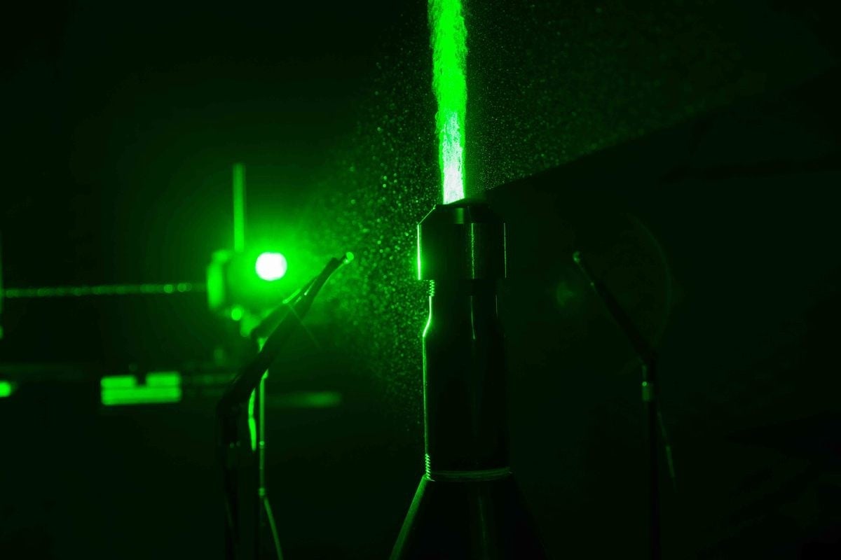 El reactor a escala durante una de las pruebas en la cámara anecoica