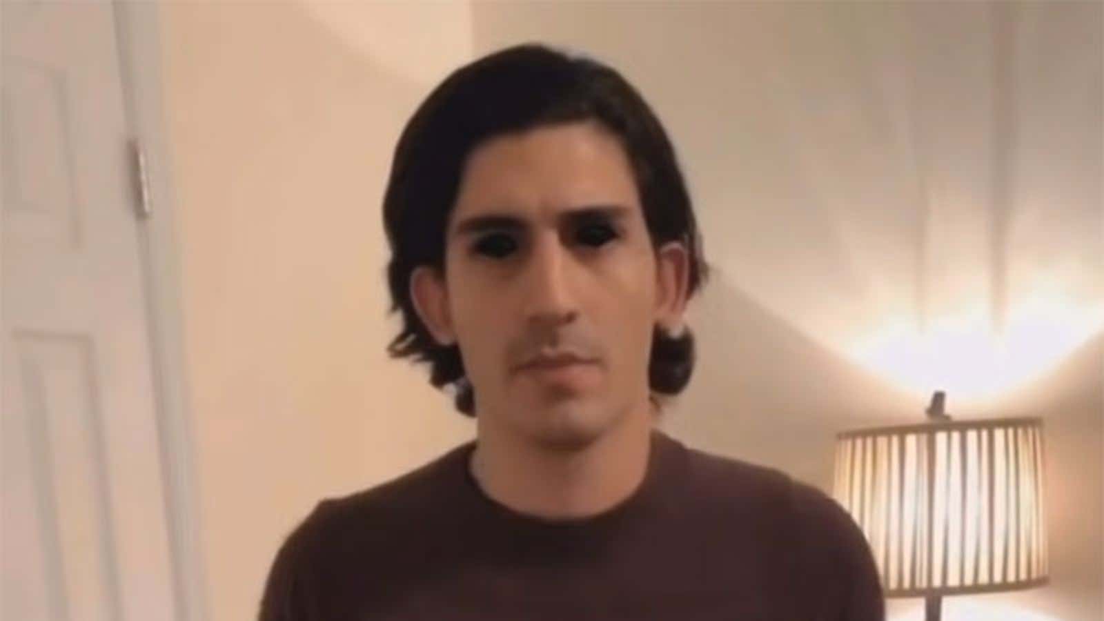 Una captura de pantalla de uno de los videos de Skyrim de JinnKid