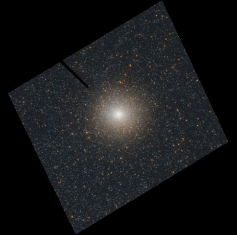 El núcleo desnudo B023-G078 fotografiado por el Hubble.