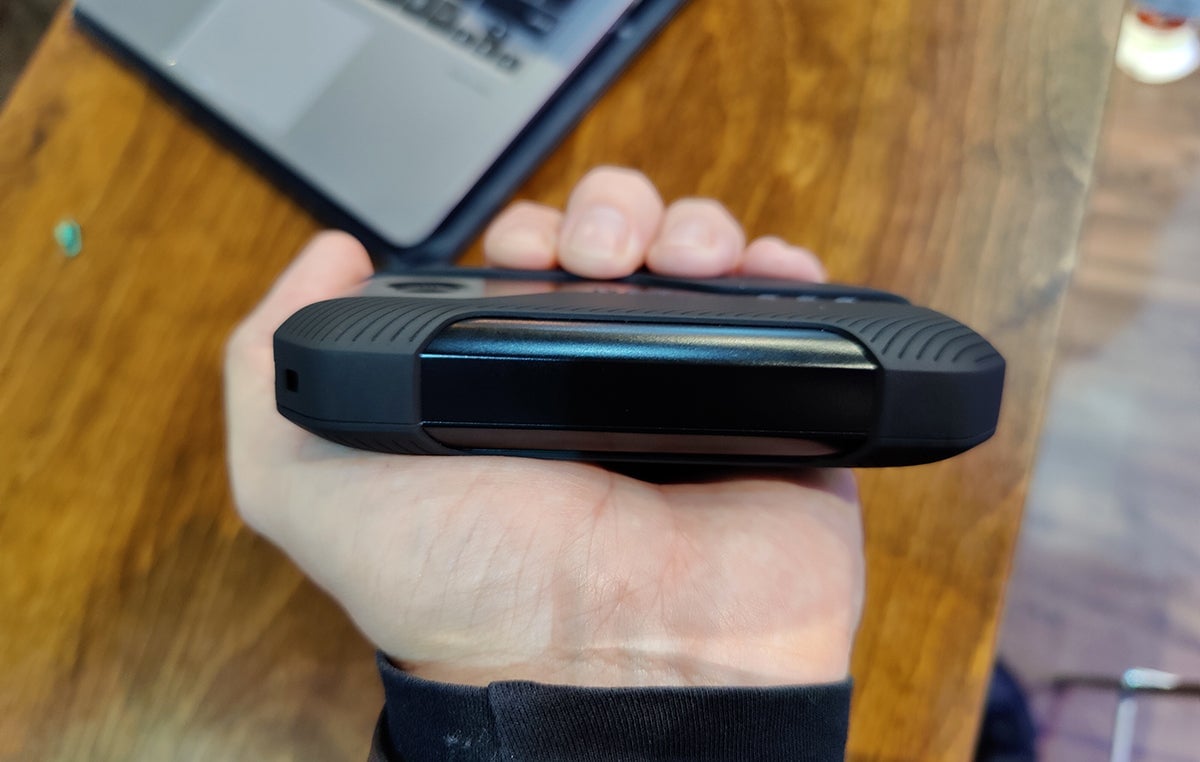 Photo: Carlos Zahumenszky / Gizmodo
