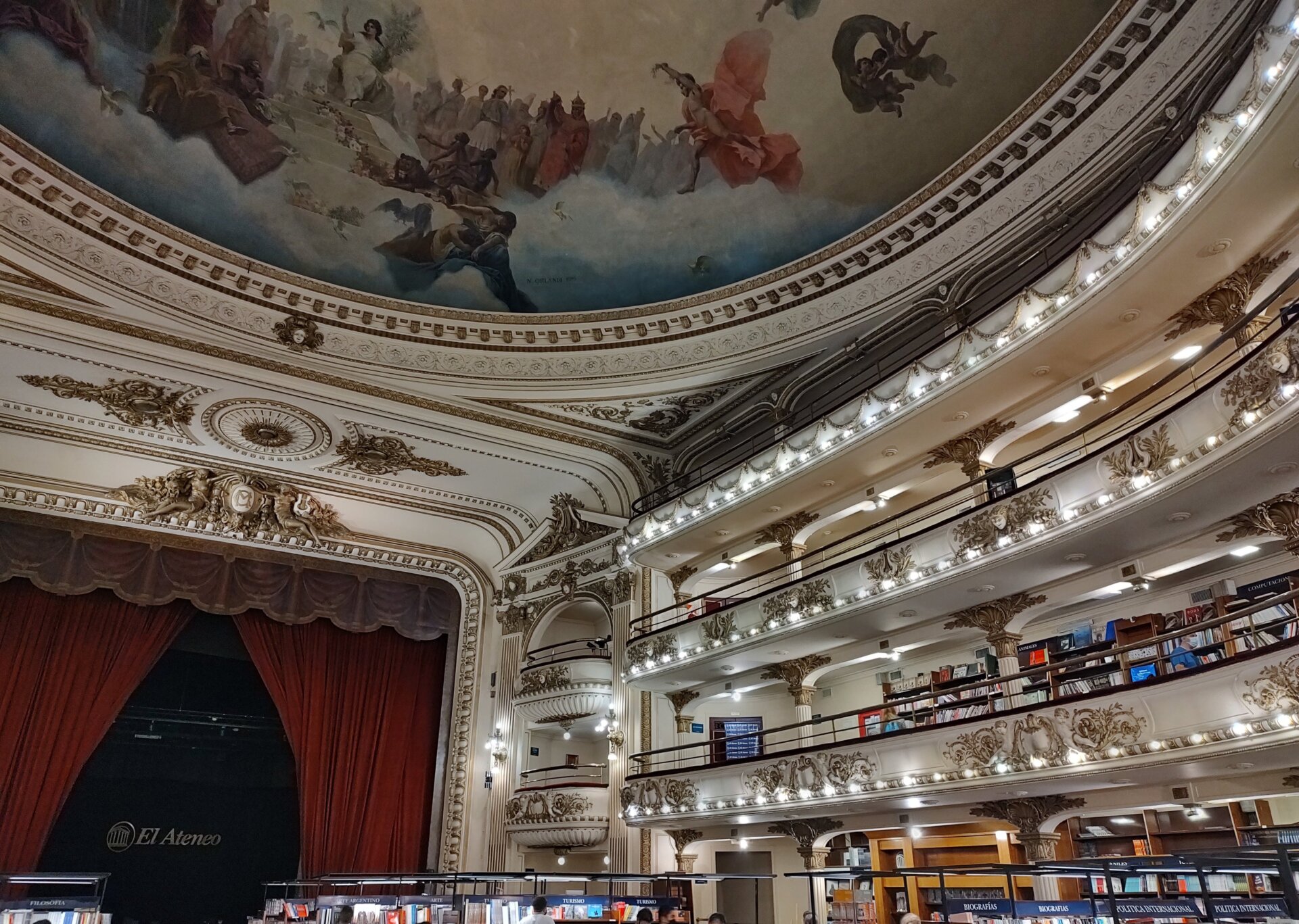 Photo: Eduardo Marín / Gizmodo.