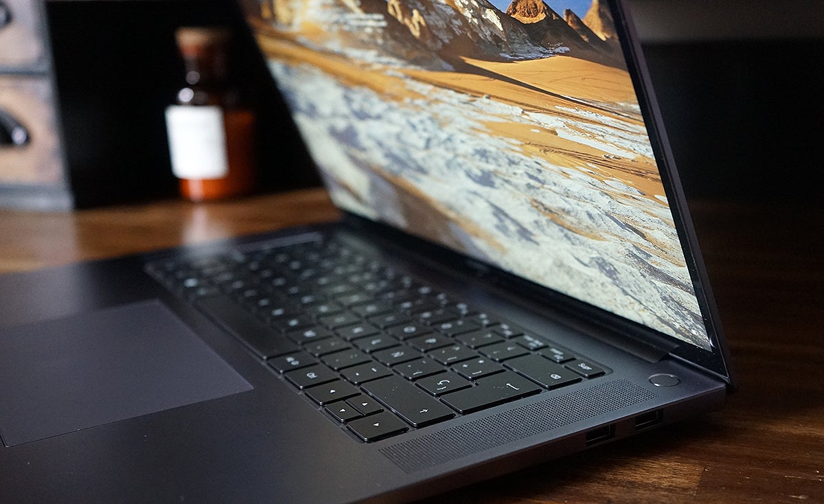 Photo: Carlos Zahumenszky / Gizmodo
