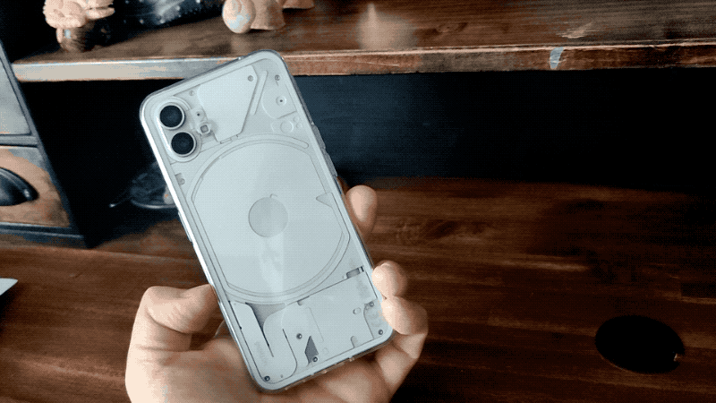 La idea de esta interfaz es buena, pero le falta mucha personalización para ser eficaz.