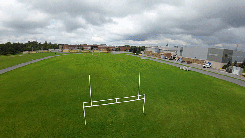 El campo de visión de 155 grados del DJI Avata es extremo, pero hace que volar el dron a través de un par de gafas de vídeo sea muy divertido .
