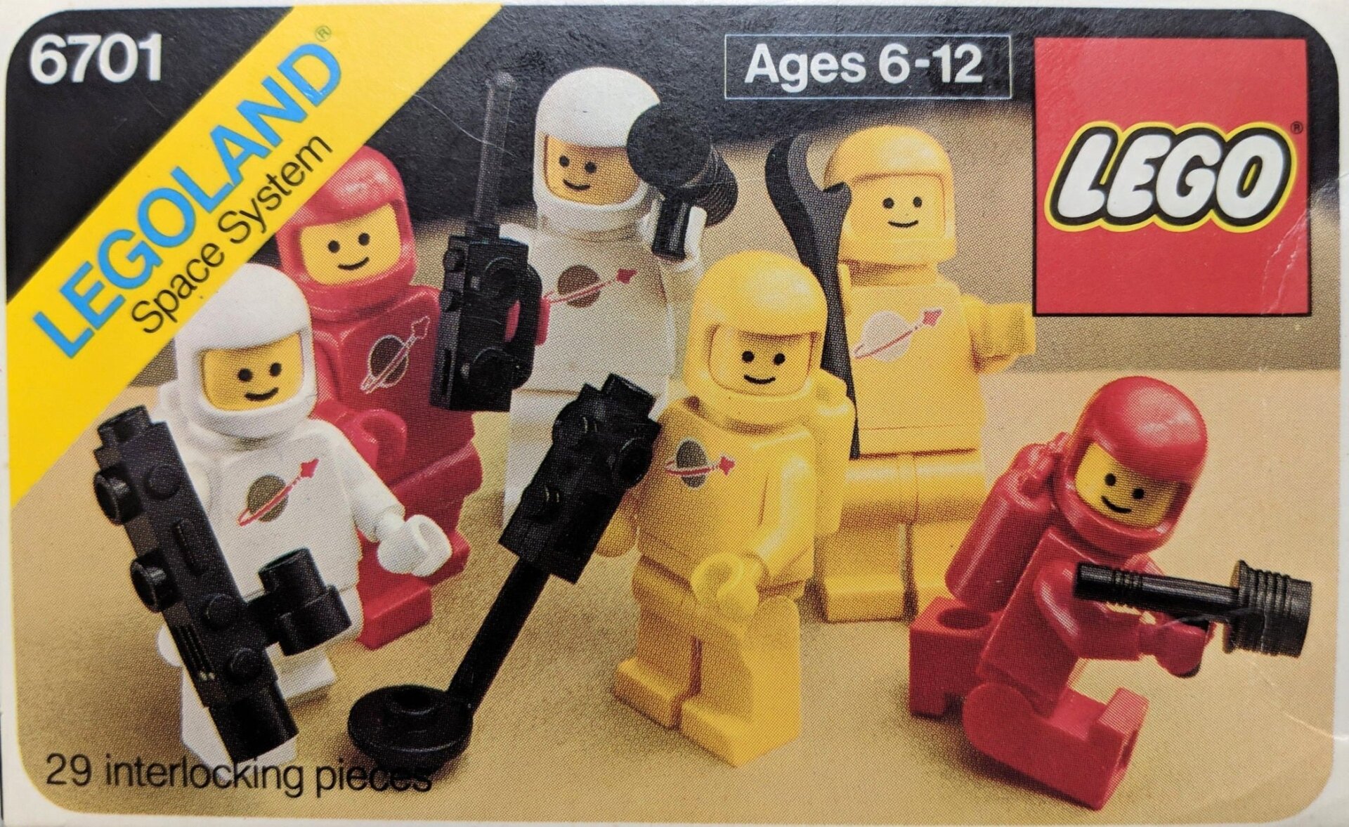 Image: BrickSet / Lego