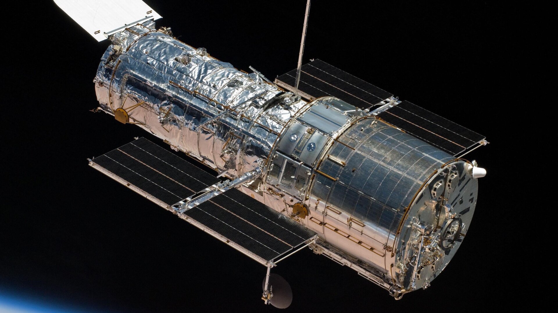 Una foto del Hubble capturada por un astronauta a bordo del transbordador espacial Atlantis en 2009.