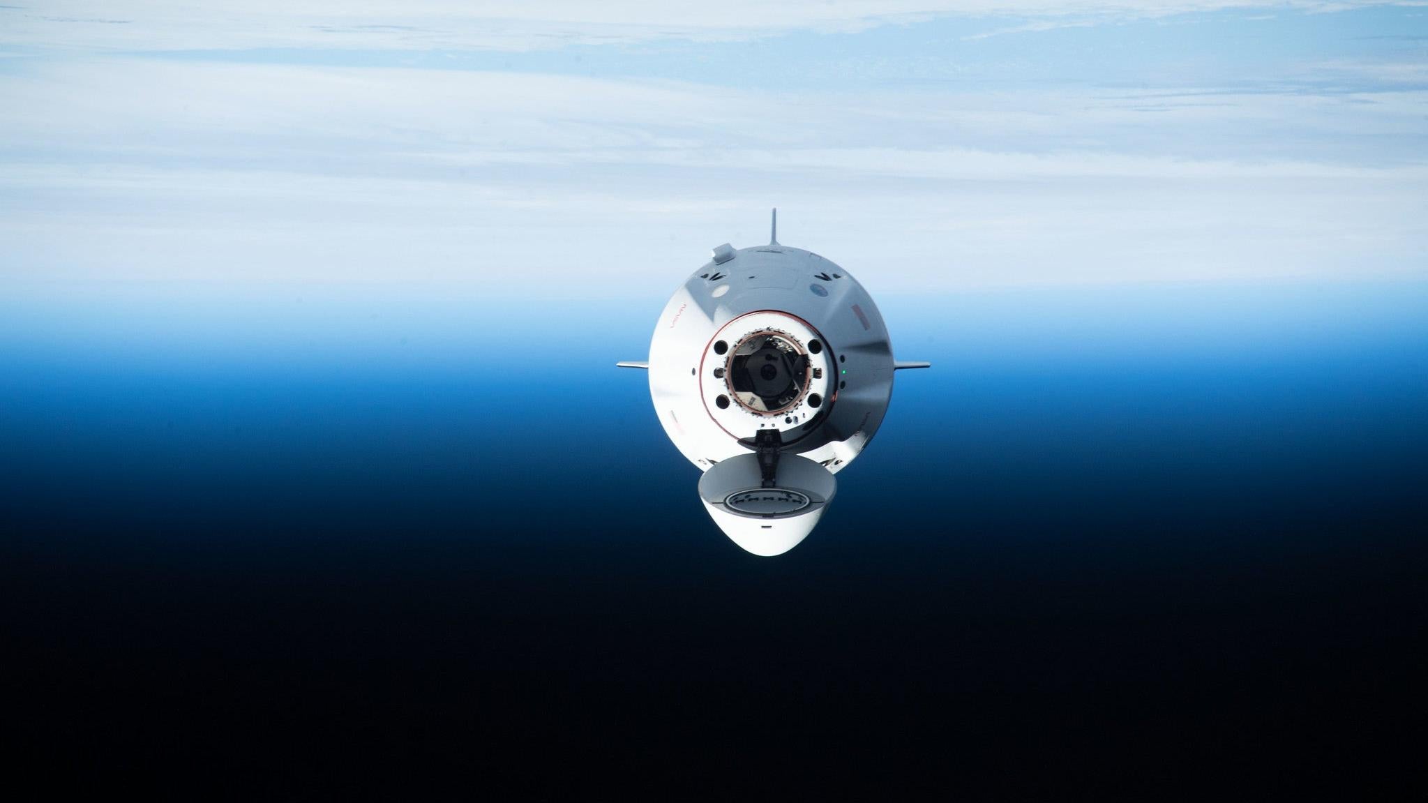 SpaceX Dragon Endurance llegando a la ISS el 6 de octubre de 2022