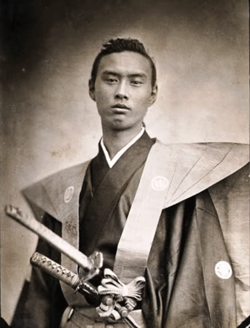 Ikeda Nagaoki, ataviado con su traje ceremonial samurái, en 1864