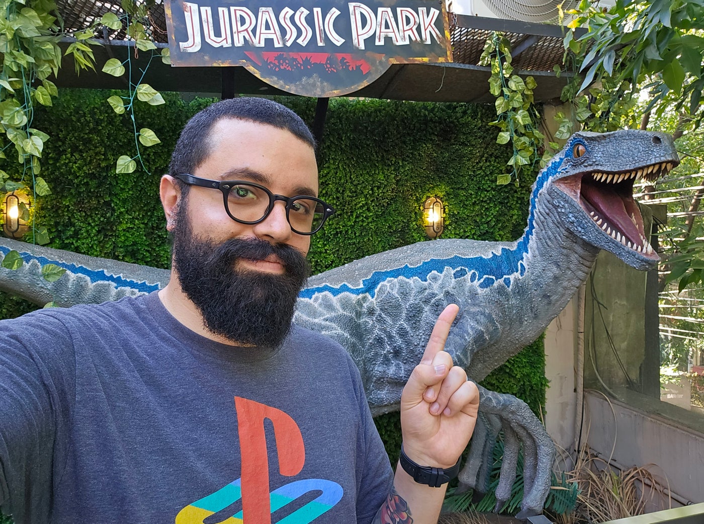 Esta foto la tomé utilizando la cámara de selfies en modo más “angular”. Sepan perdonar mi rostro, hacían 40 grados al Sol.