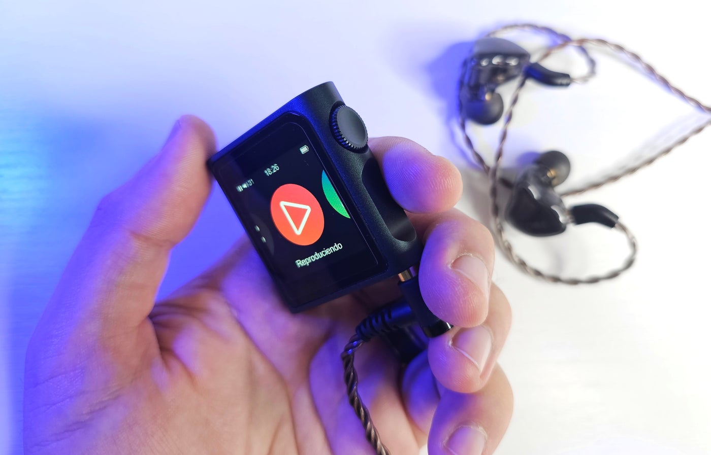 Photo: Eduardo Marin / Gizmodo.