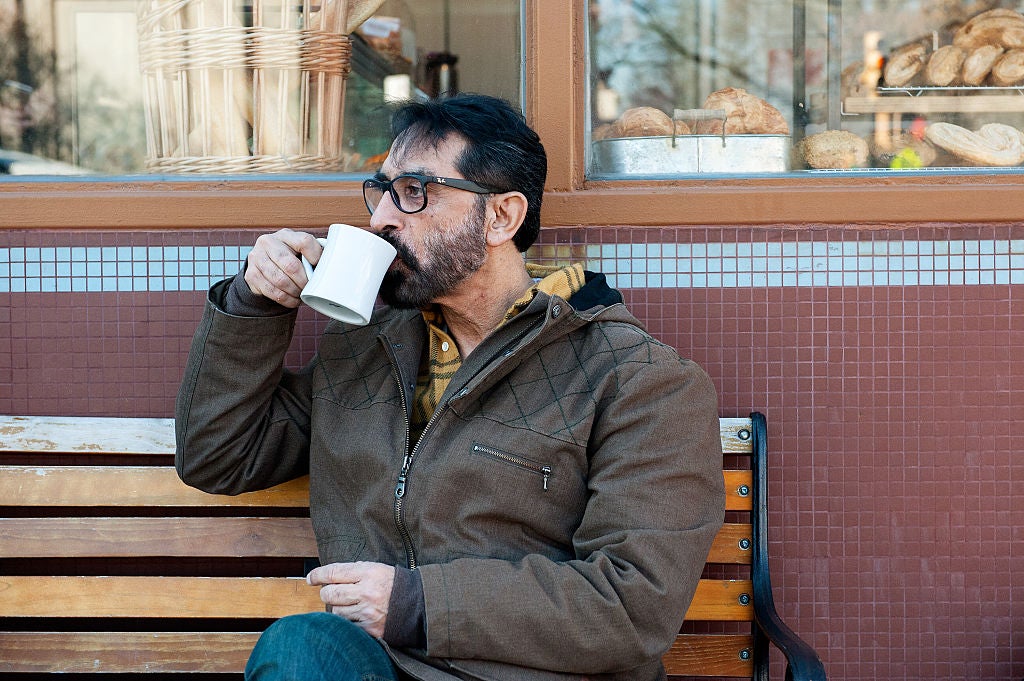 De sus hallazgos, los investigadores deslizan que las bebidas con cafeína sin calorías podrían explorarse como un medio potencial para ayudar a reducir los niveles de grasa corporal