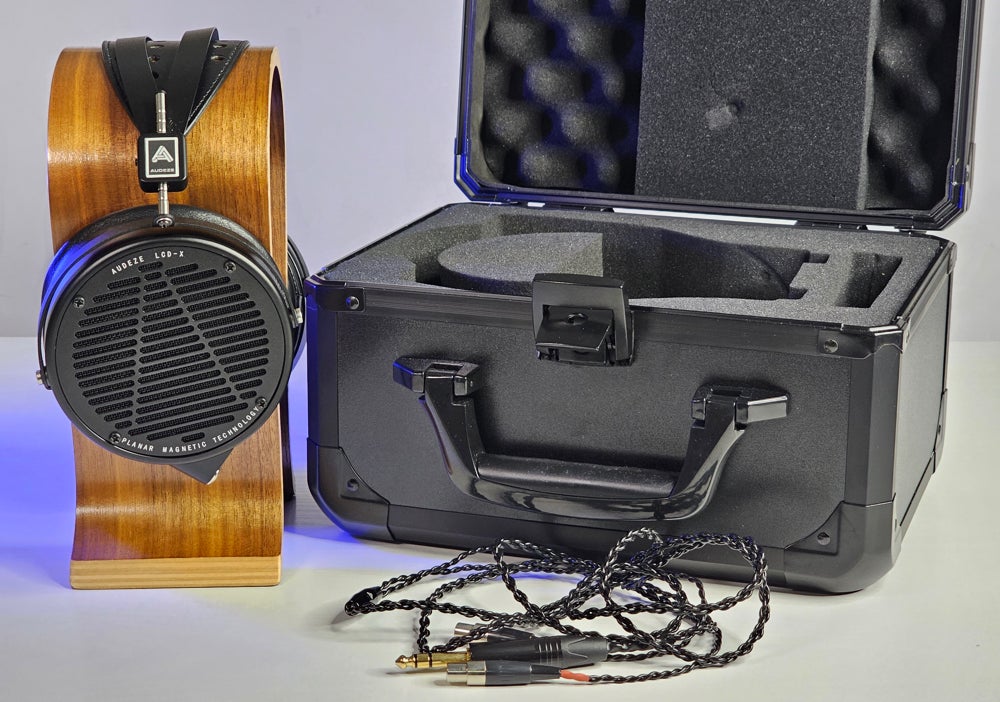 Photo: Eduardo Marin / Gizmodo.