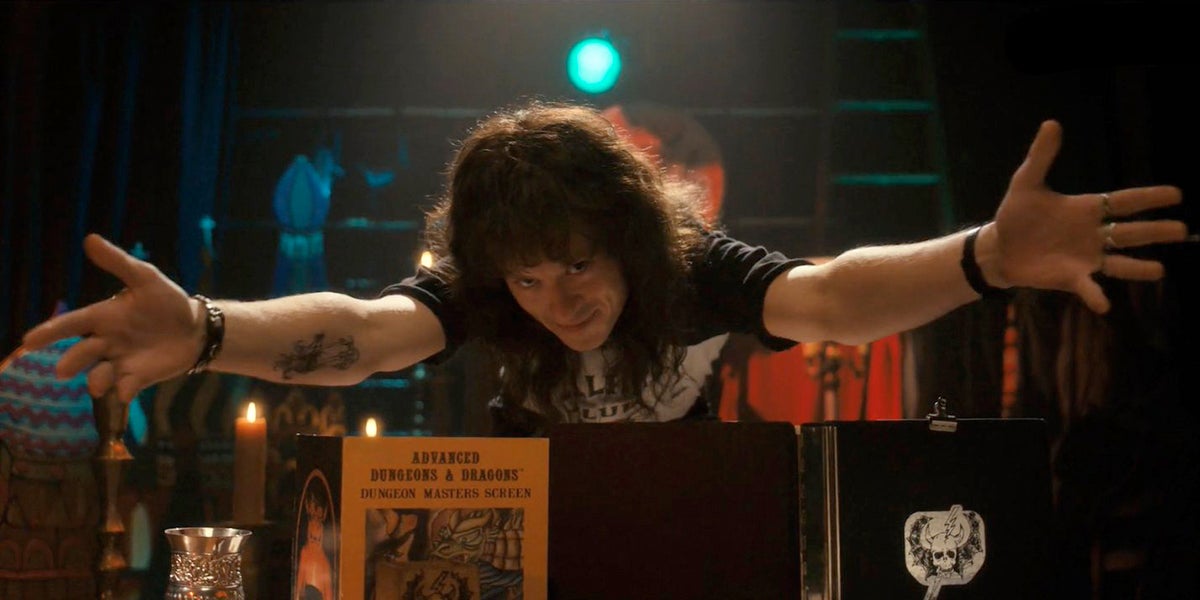 El histriónico y entrañable Eddie Munson dirigió la campaña de DnD “The Cult of Vecna” en la cuarta temporada de Stranger things
