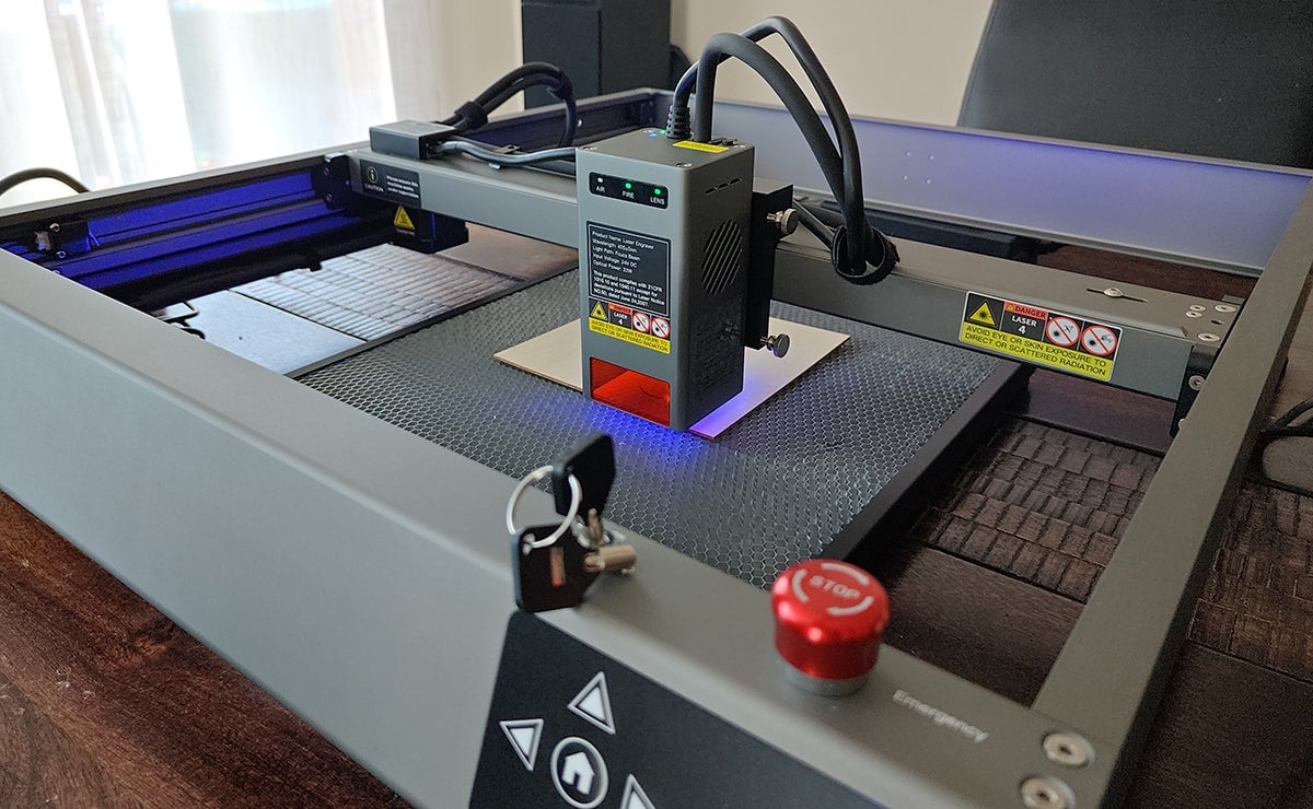 Photo: Carlos Zahumenszky / Gizmodo