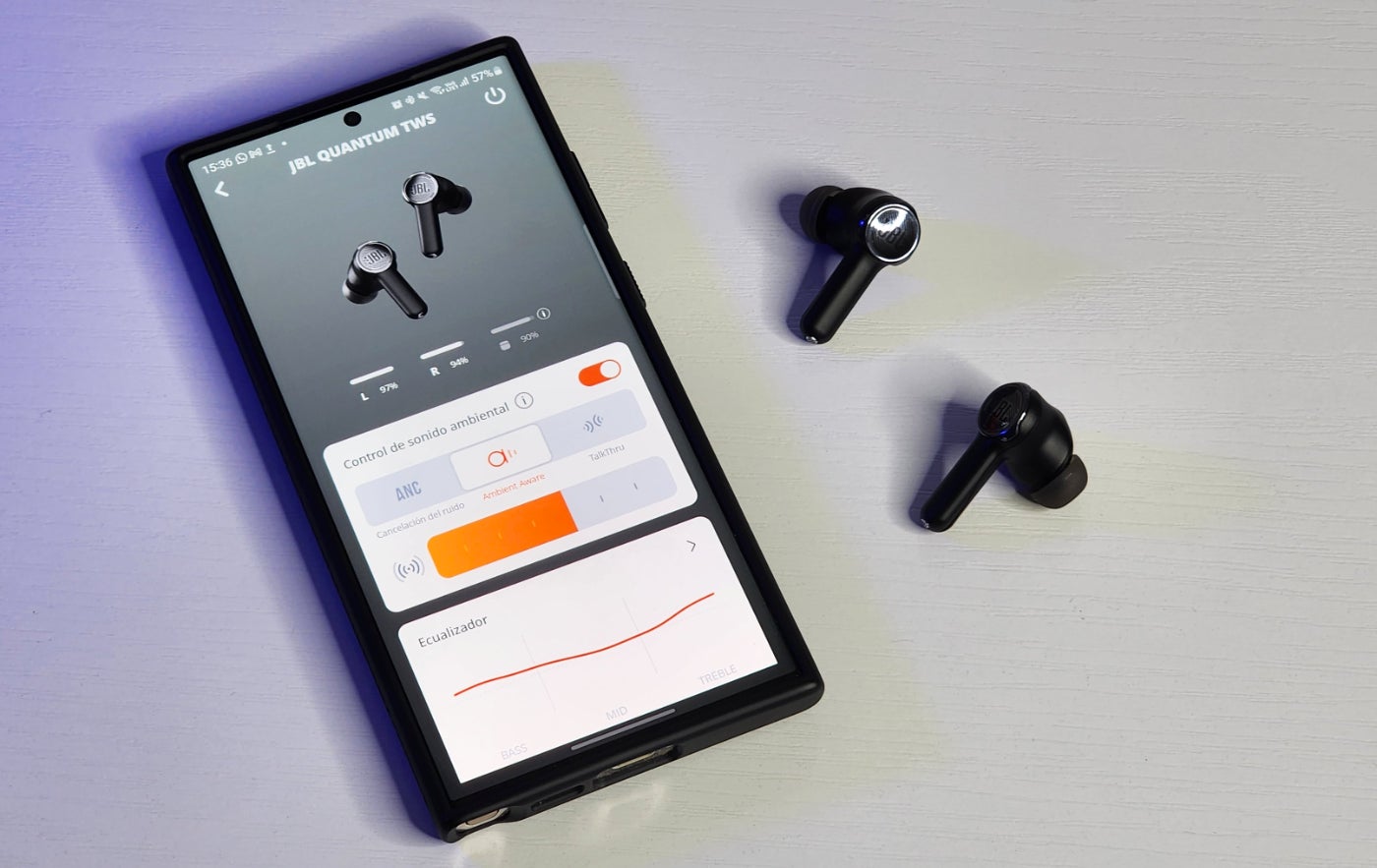 Photo: Eduardo Marin / Gizmodo.